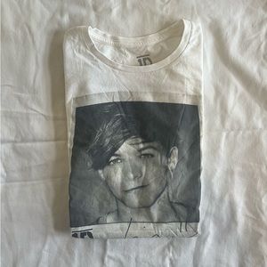 1D Louis Tomlinson Graphic Tee